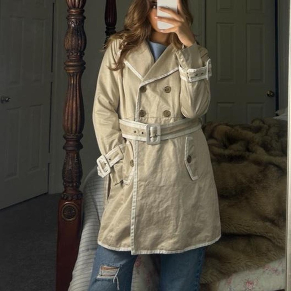 Banana Republic beige contrast-trim belted trench coat